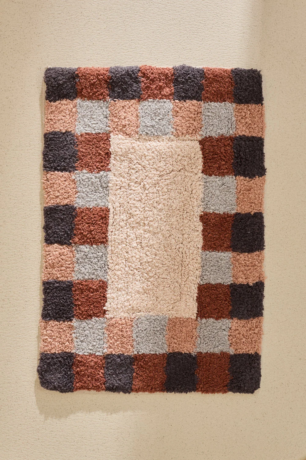 Alfombra de baño a cuadros en varios tonos Churup - Image 4