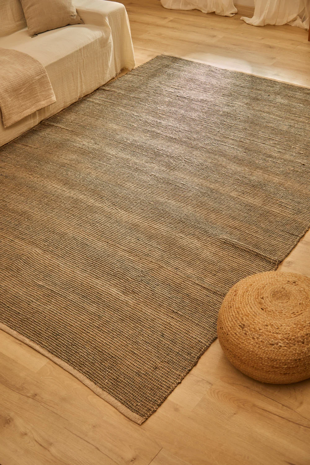 Alfombra de yute y algodón Chandul - Image 10