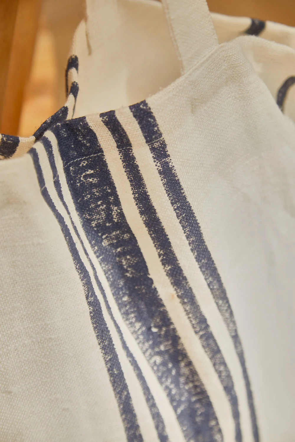 Bolso de lino estampado a rayas azules Lili - Image 5