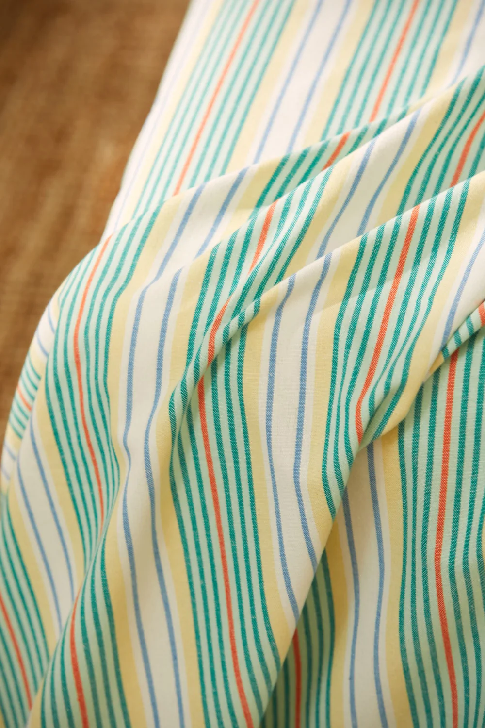 Colcha de algodón reciclado a rayas turquesas Haiti - Image 3