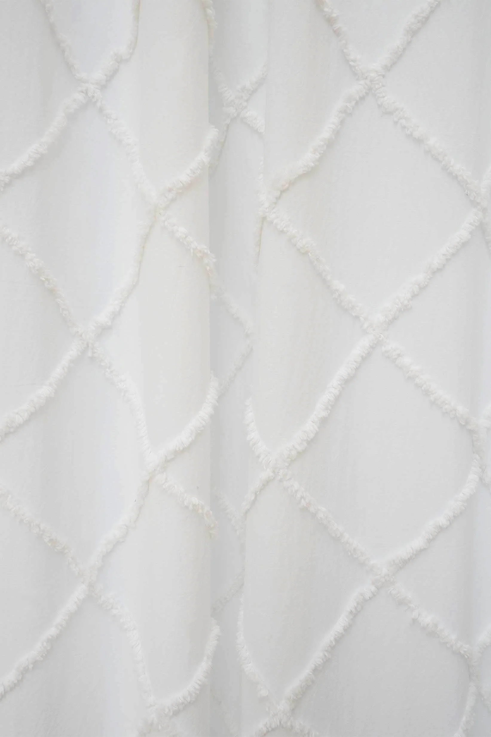 Cortina de algodón con relieve de rombos blanca Royal - Image 3