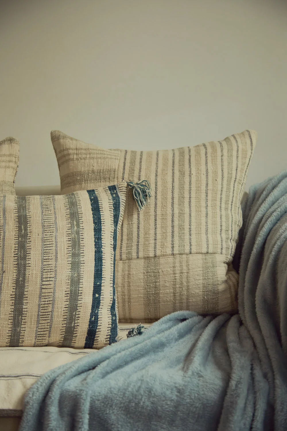 Funda de cojín cuadrada de patchwork con raya tejida Bacoli - Image 11