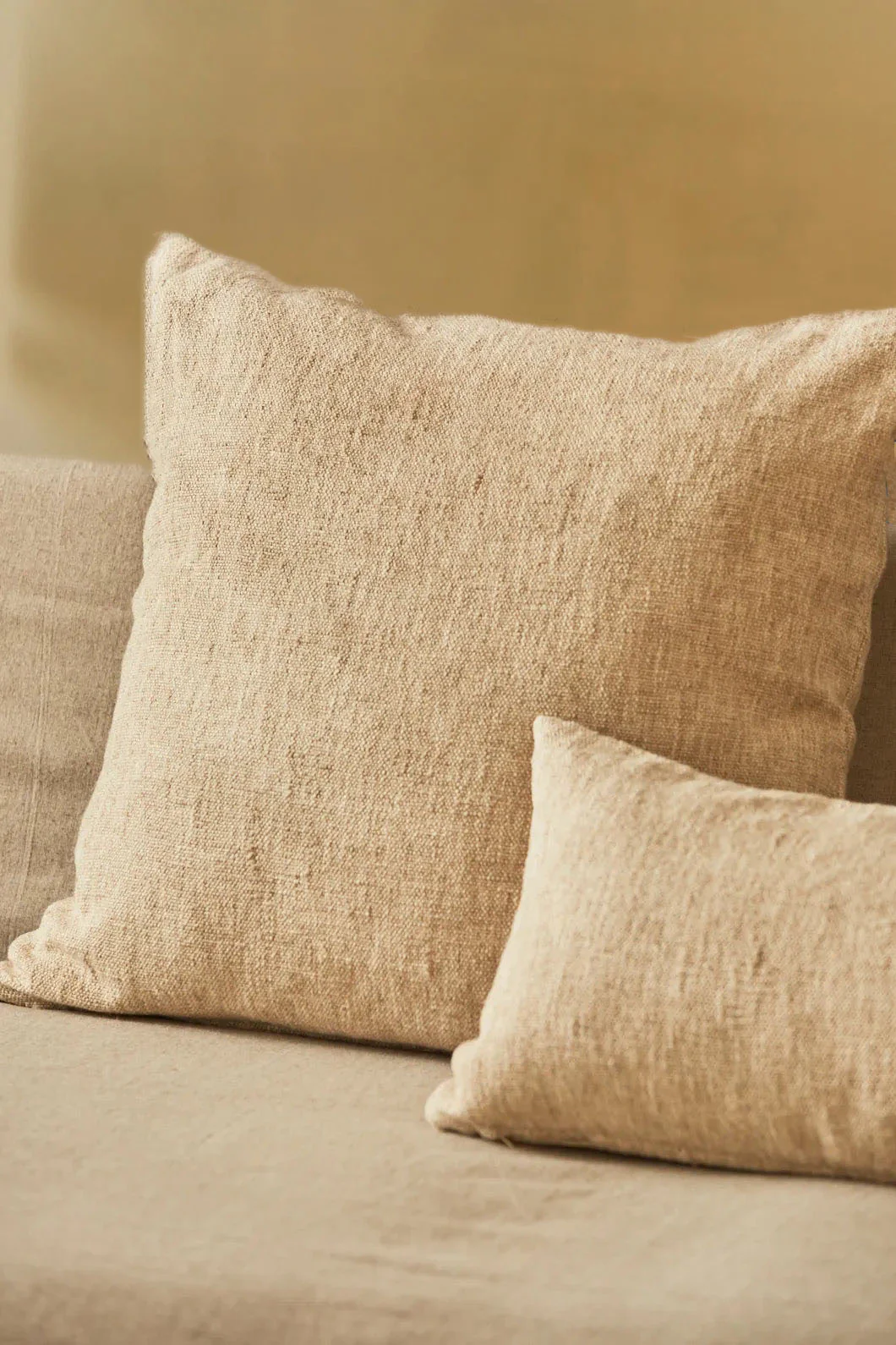 Funda de cojín de lino y algodón beige Arga - Image 8