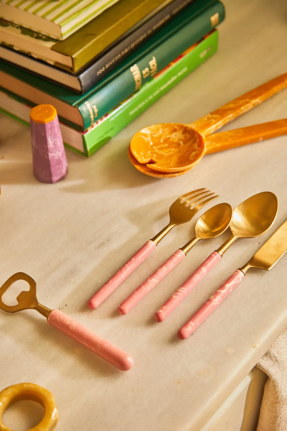 Juego de salero y pimienta lila Mango - Image 5