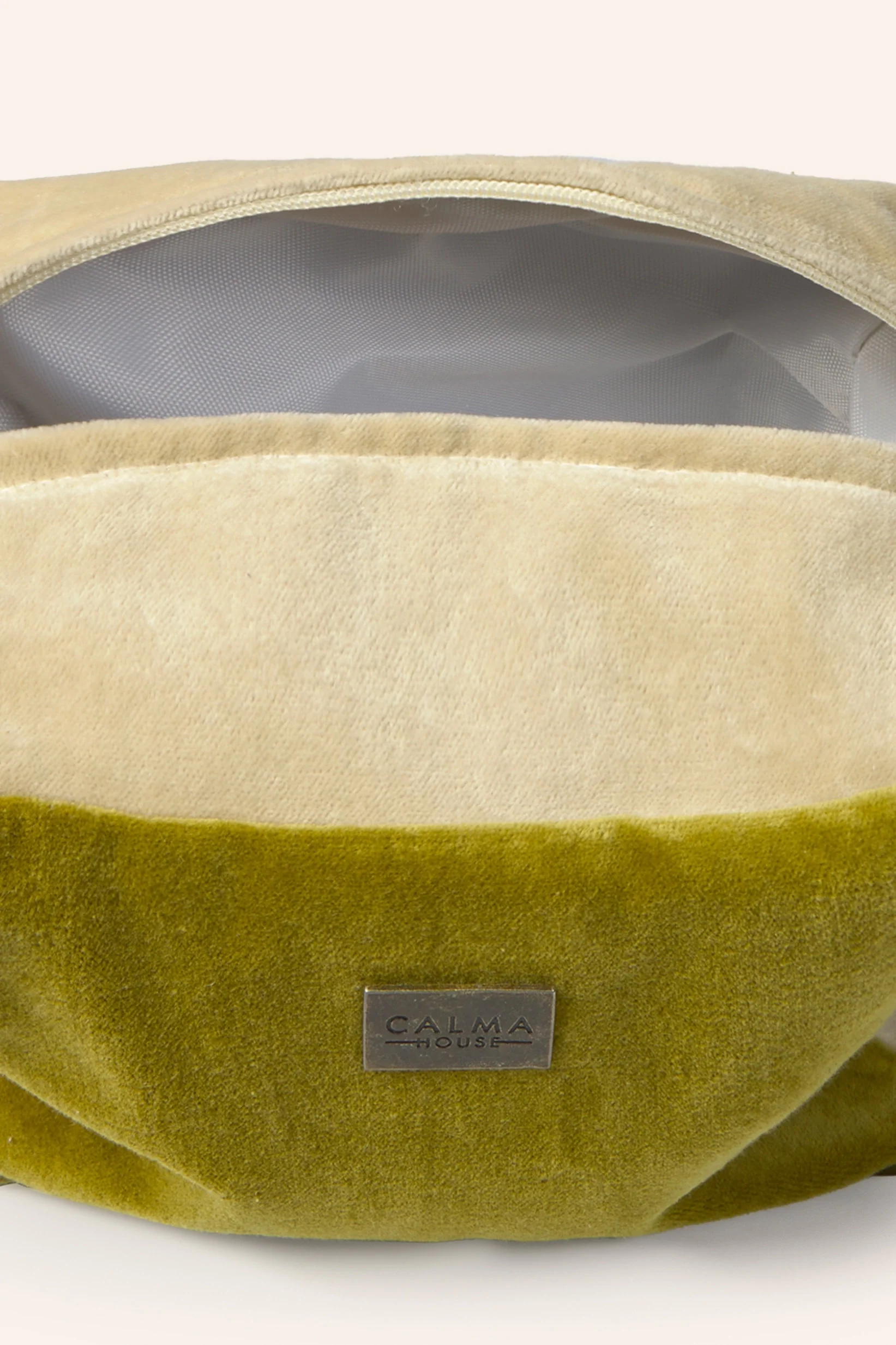 Neceser de terciopelo en tonos verdes y azules Osaka - Image 9